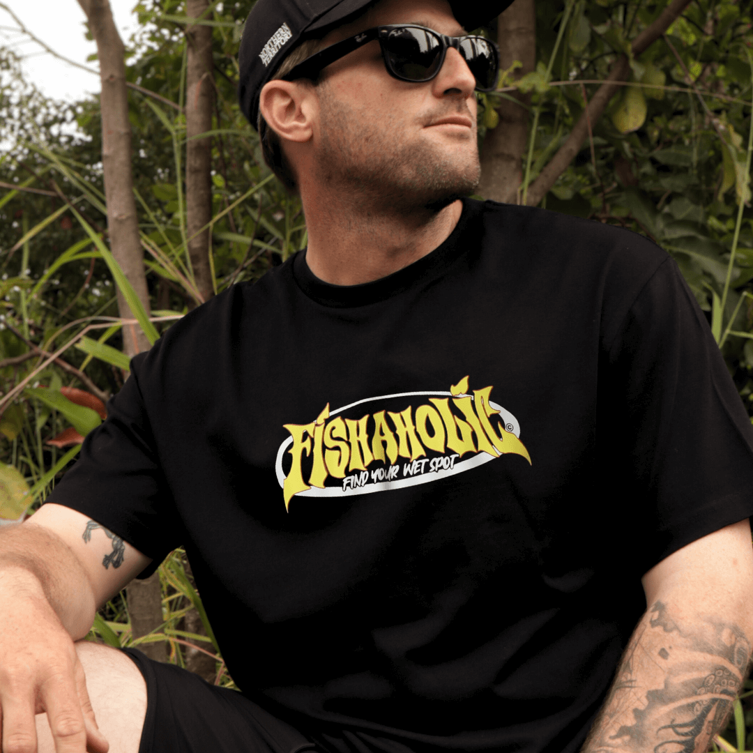 Fishaholic - Short Sleeve T-Shirt