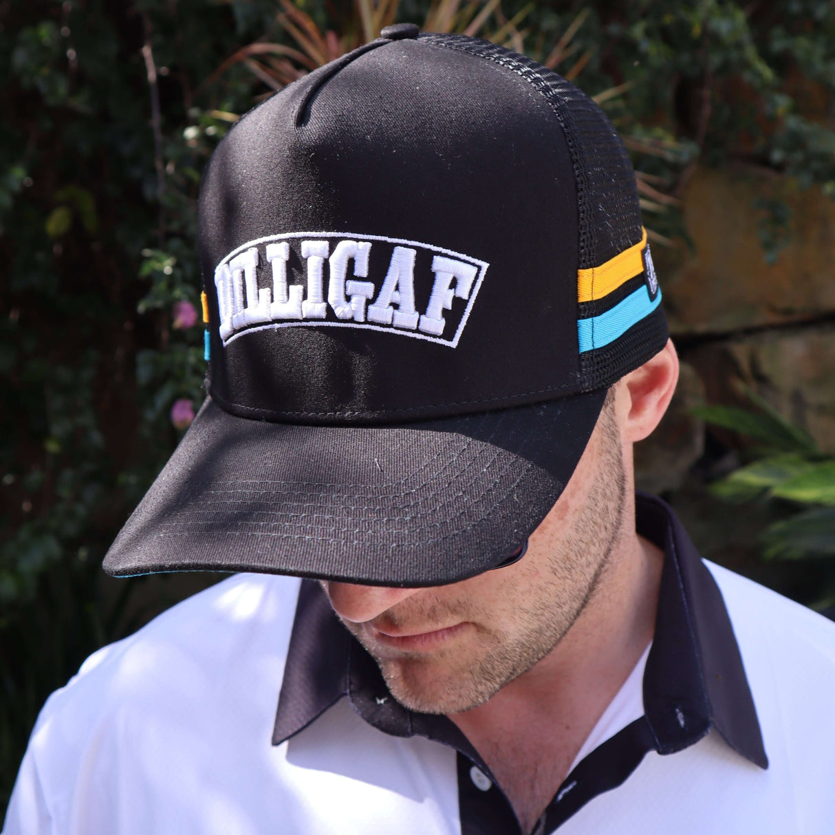 Dilligaf - Trucker Hat