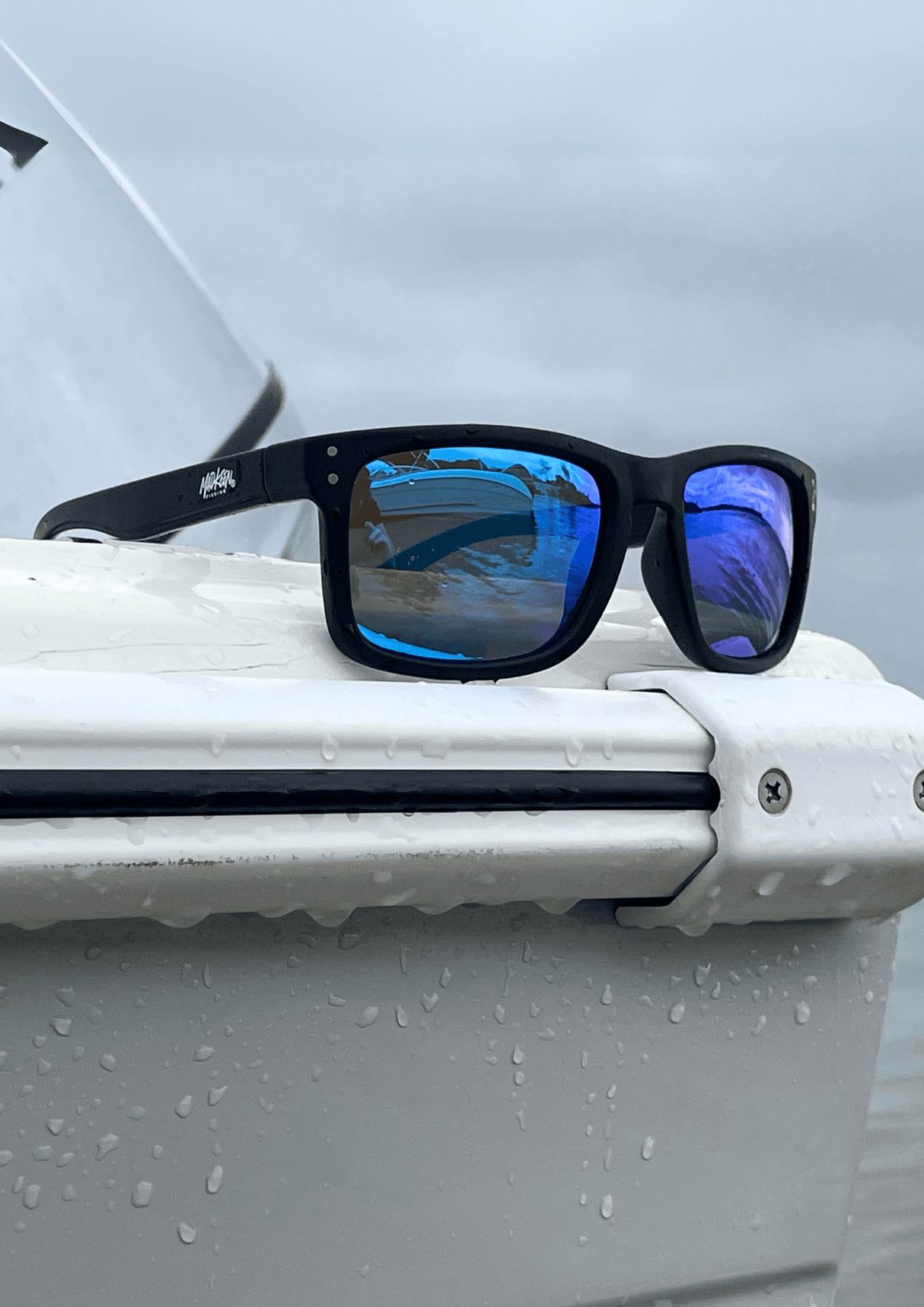 Polarised Floating - MK Cruze Blue